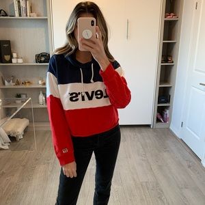 Levi’s cropped hoodie